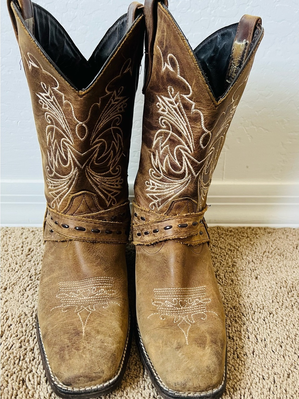 Women’s Size 7 Brown Leather Western Cowboy Boots Embroidered Harness Square Toe